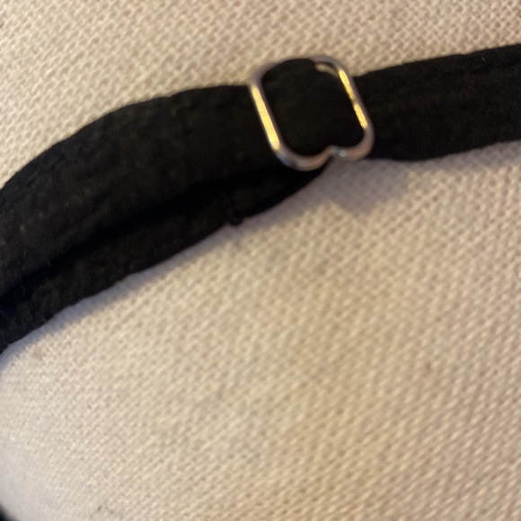 Entro Black Spagetti Strap Ruffled Top Size Small - Picture 4 of 8